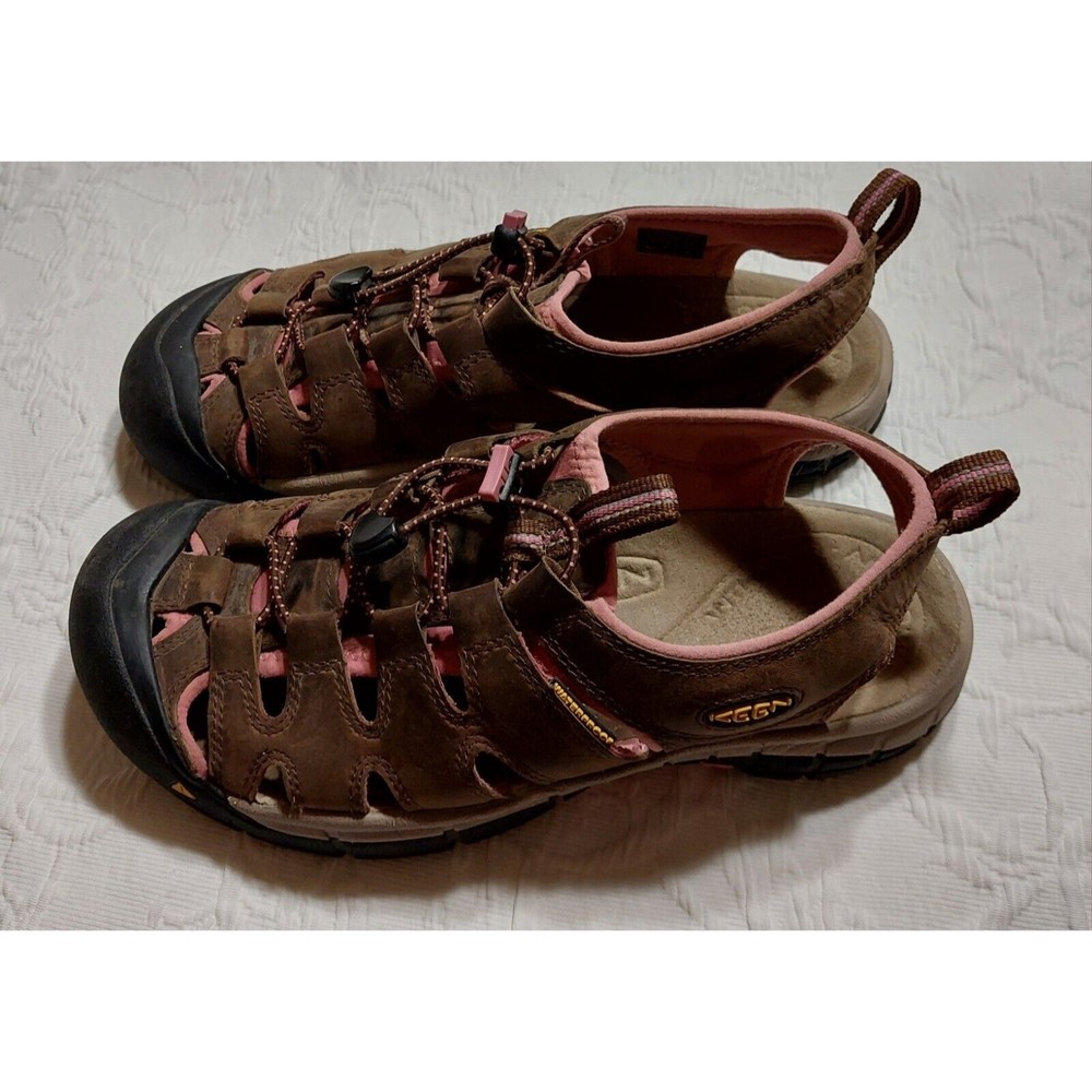 KEEN Sandals Women's 8.5 W ,washable, Waterproof, Leather Comfort. - Picture 7 of 8